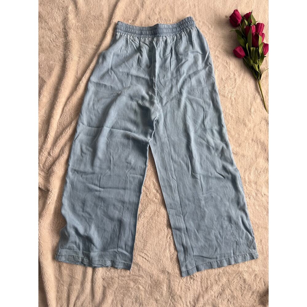 Plaza Pants Chambray Blue Size Medium NWOT - Picture 2 of 6